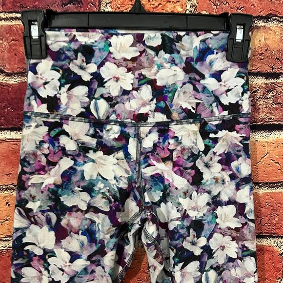 lululemon leggings size 4 - Picture 2 of 10